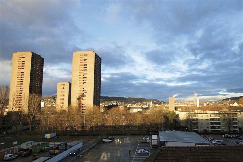 Swiss Star Marc Aurel - Self Check-In Apartment Zürich Exterior foto